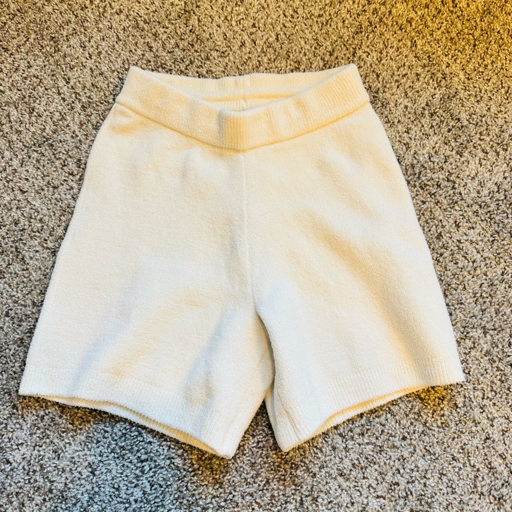 SKIMS NWT Cozy Knit Bouclé Short Bone Cream Ivory Lounge‎ XS Kim Kardashian